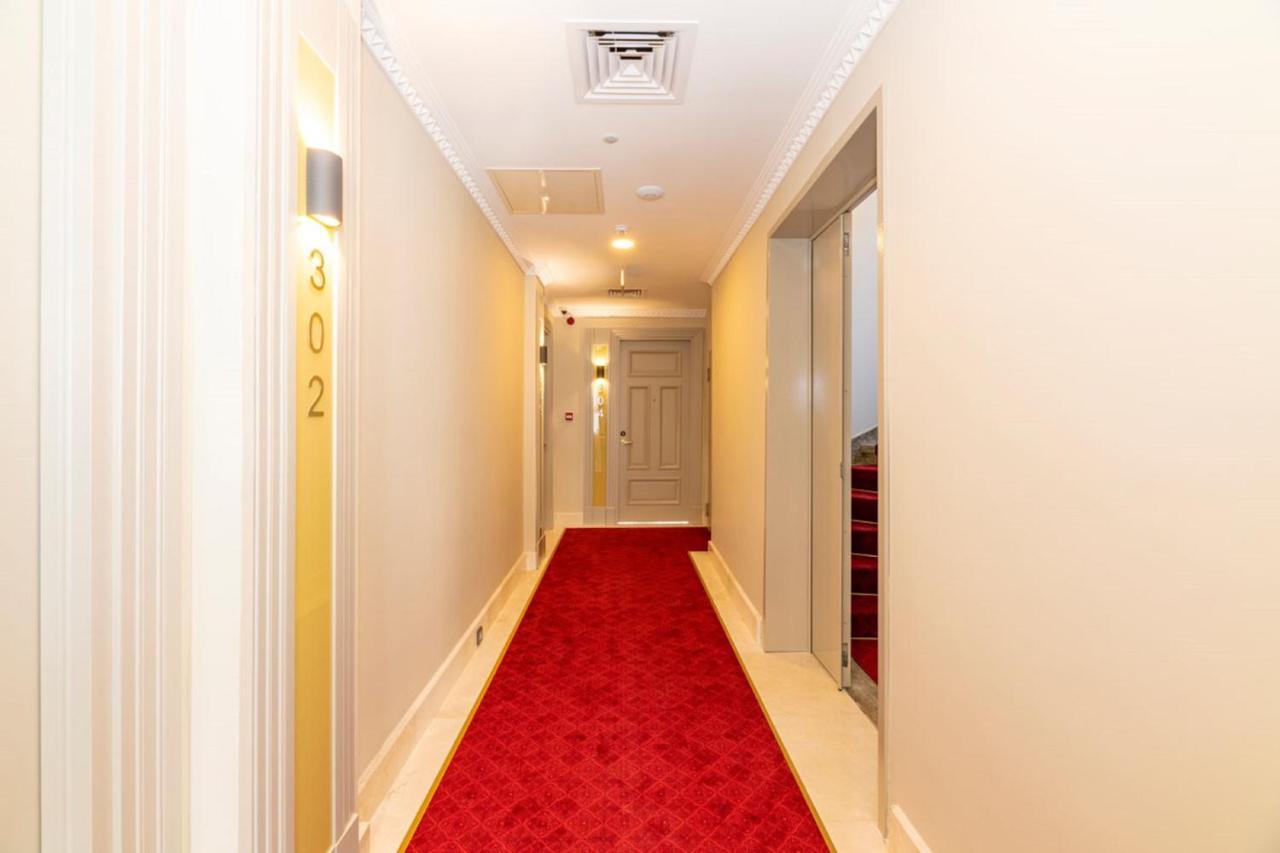 Blue Gilroy Hotel Истанбул Екстериор снимка