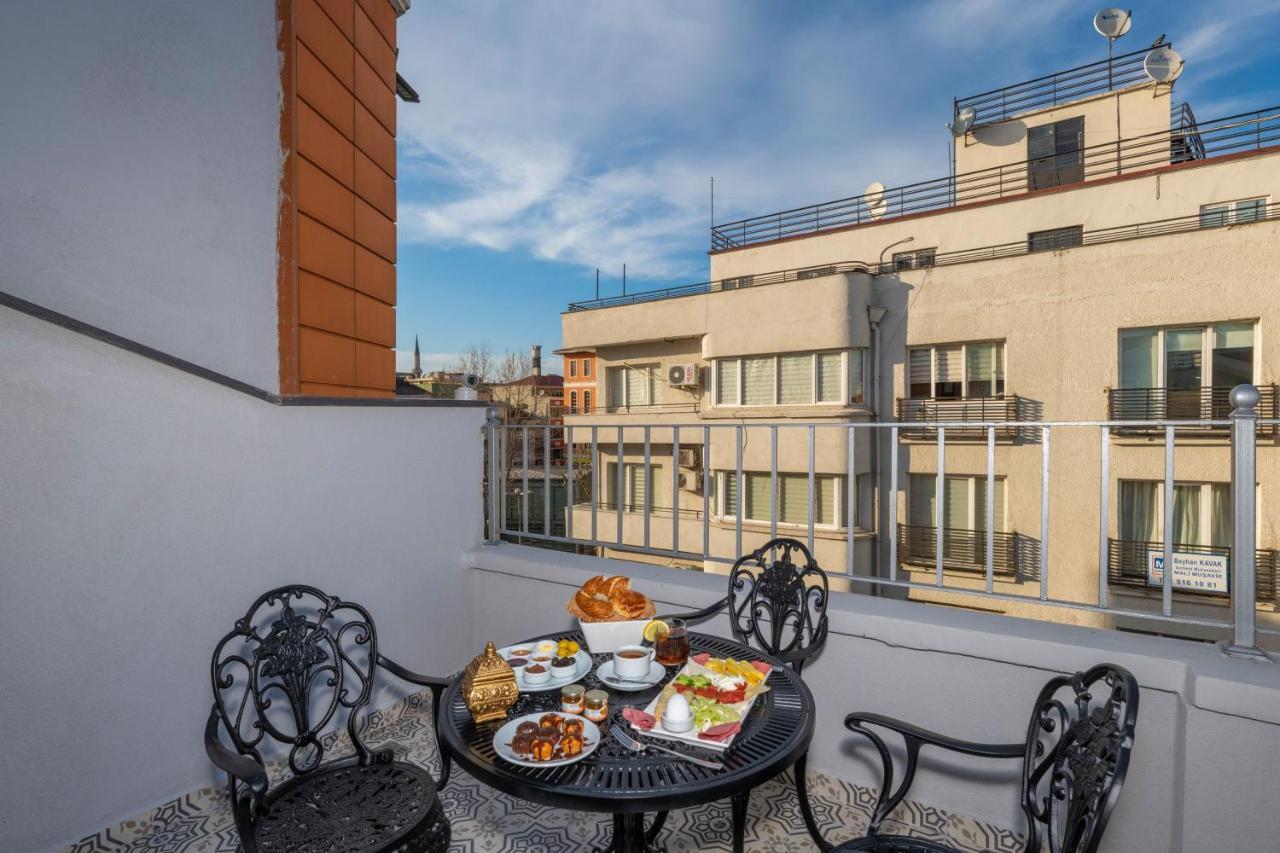 Blue Gilroy Hotel Истанбул Екстериор снимка