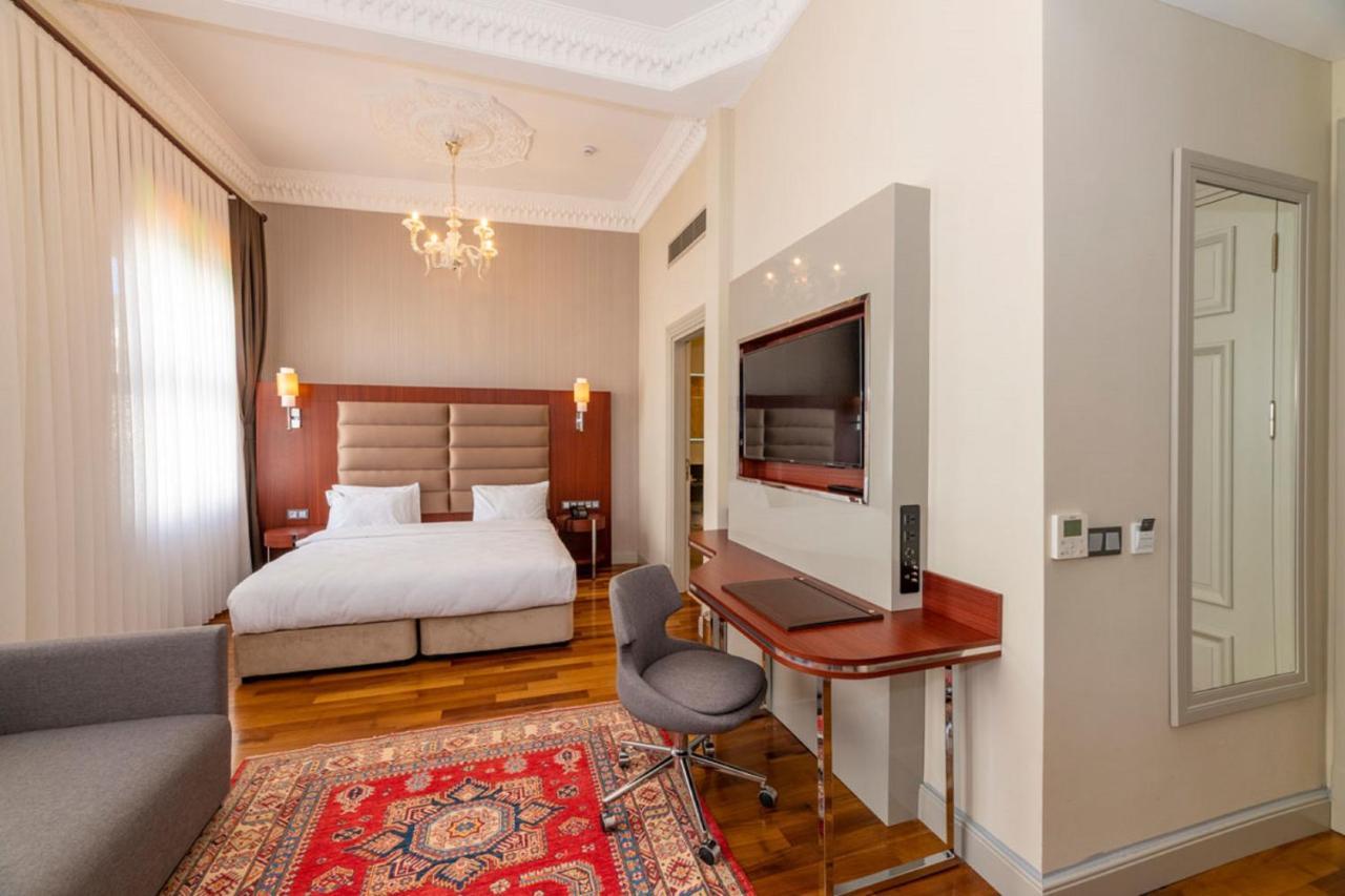Blue Gilroy Hotel Истанбул Екстериор снимка