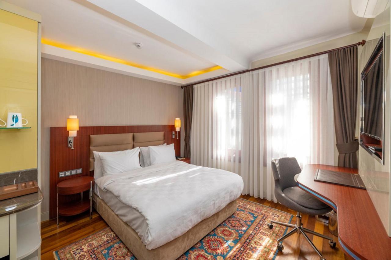 Blue Gilroy Hotel Истанбул Екстериор снимка