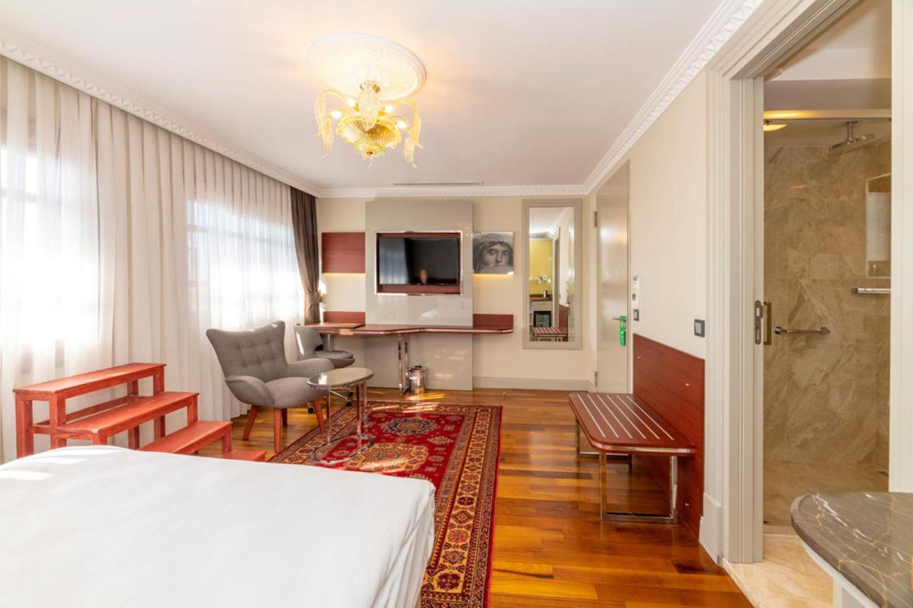 Blue Gilroy Hotel Истанбул Екстериор снимка