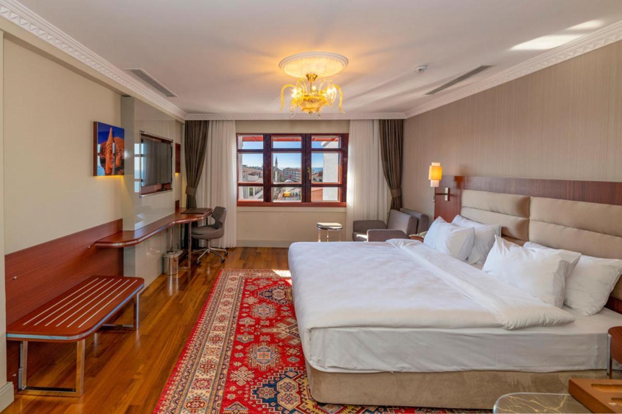 Blue Gilroy Hotel Истанбул Екстериор снимка