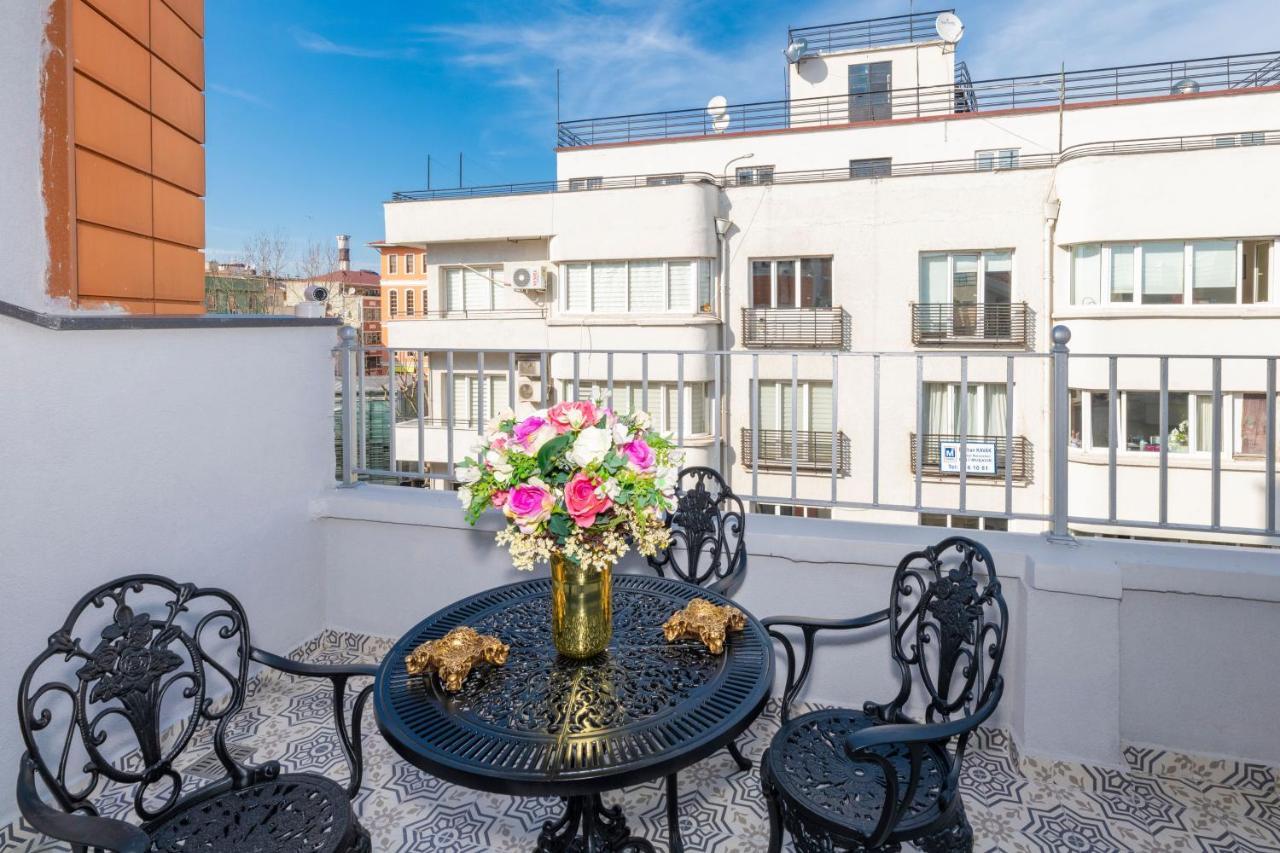Blue Gilroy Hotel Истанбул Екстериор снимка