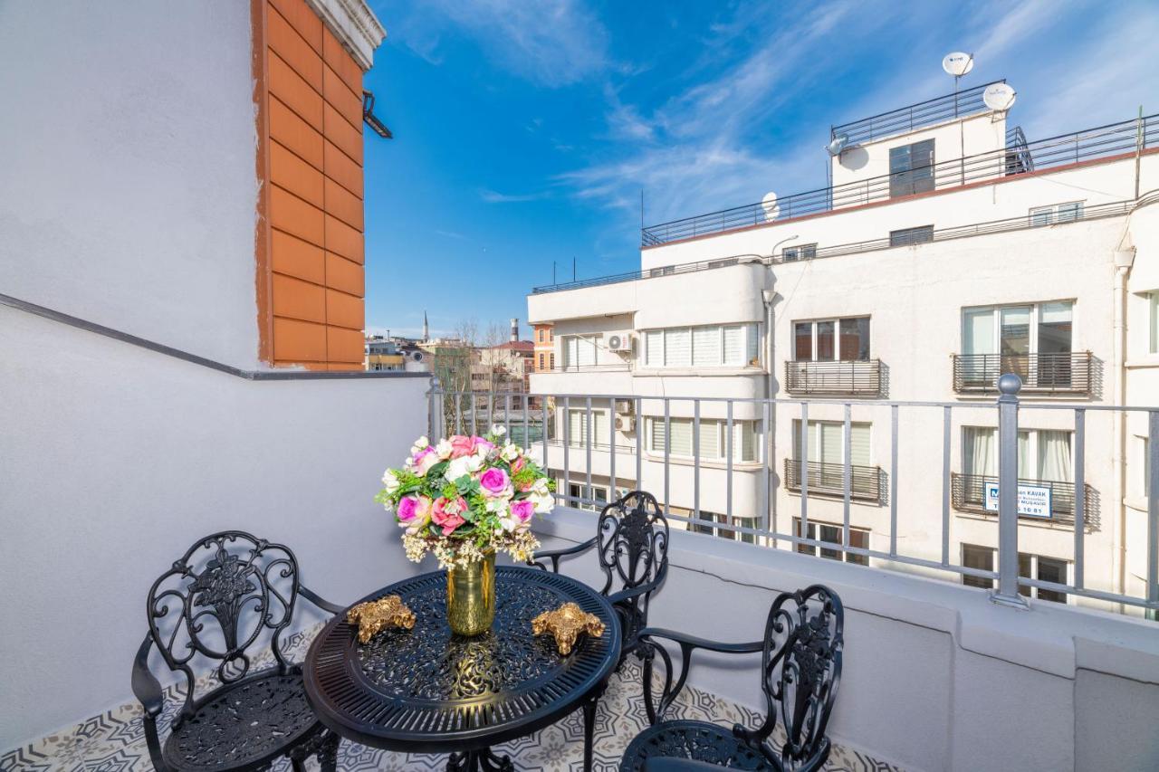 Blue Gilroy Hotel Истанбул Екстериор снимка