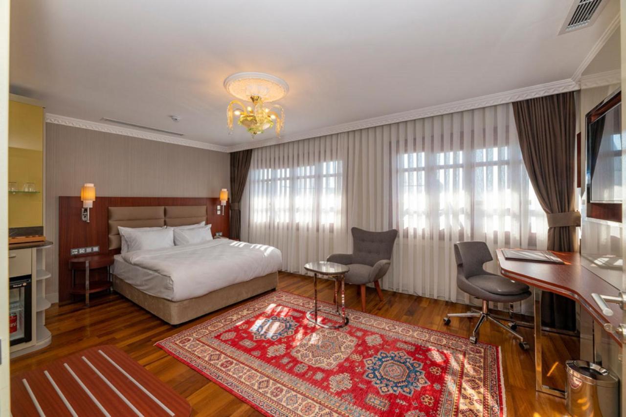Blue Gilroy Hotel Истанбул Екстериор снимка