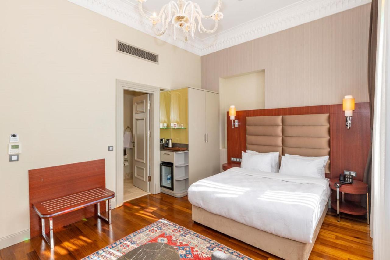 Blue Gilroy Hotel Истанбул Екстериор снимка