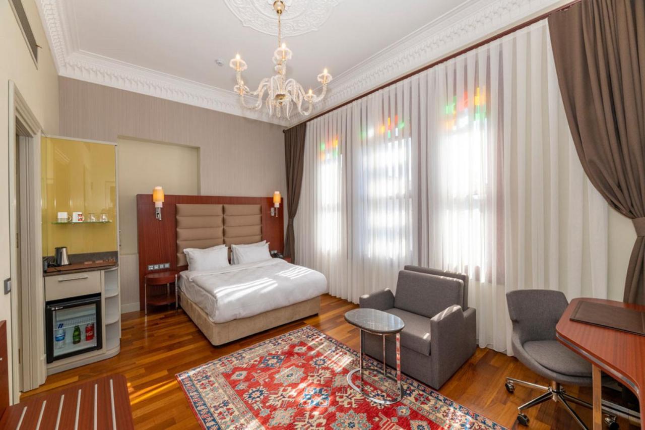 Blue Gilroy Hotel Истанбул Екстериор снимка