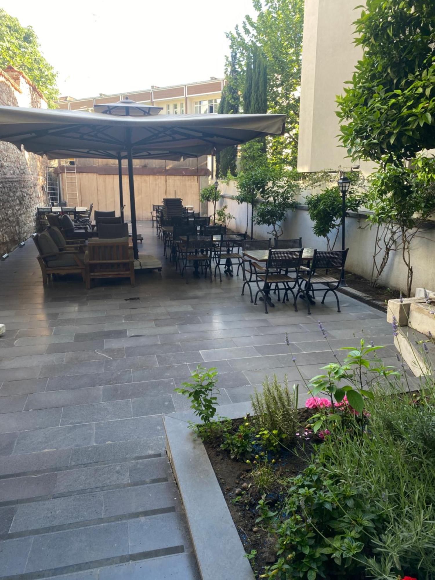 Blue Gilroy Hotel Истанбул Екстериор снимка